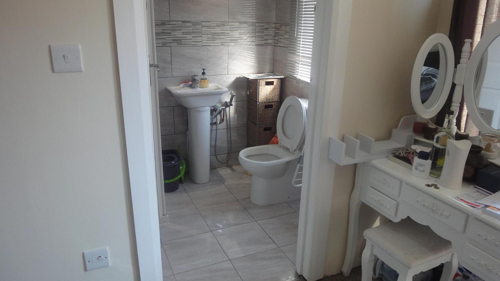 Modern Studio In Rayners Lane Pinner Harrow Near Wembley Greater London Exterior photo